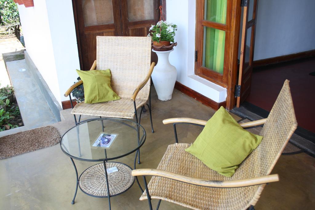 Moonlight Holiday Home Ella Esterno foto