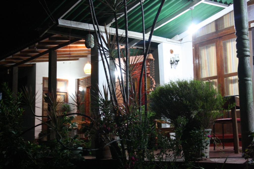 Moonlight Holiday Home Ella Esterno foto